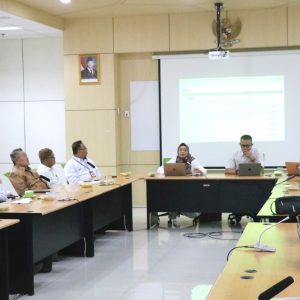 DISKUSI AKADEMIK BERSAMA GURU BESAR FIP UPI: MEMPERKUAT MUTU PENDIDIKAN DAN MERUMUSKAN ARAH PENGEMBANGAN FAKULTAS